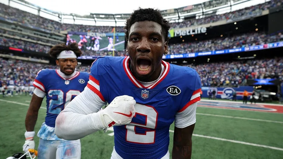 Deonte Banks' Game-Sealing Pick-Six Drives Giants to NFC East Lead, First Time Since 2015